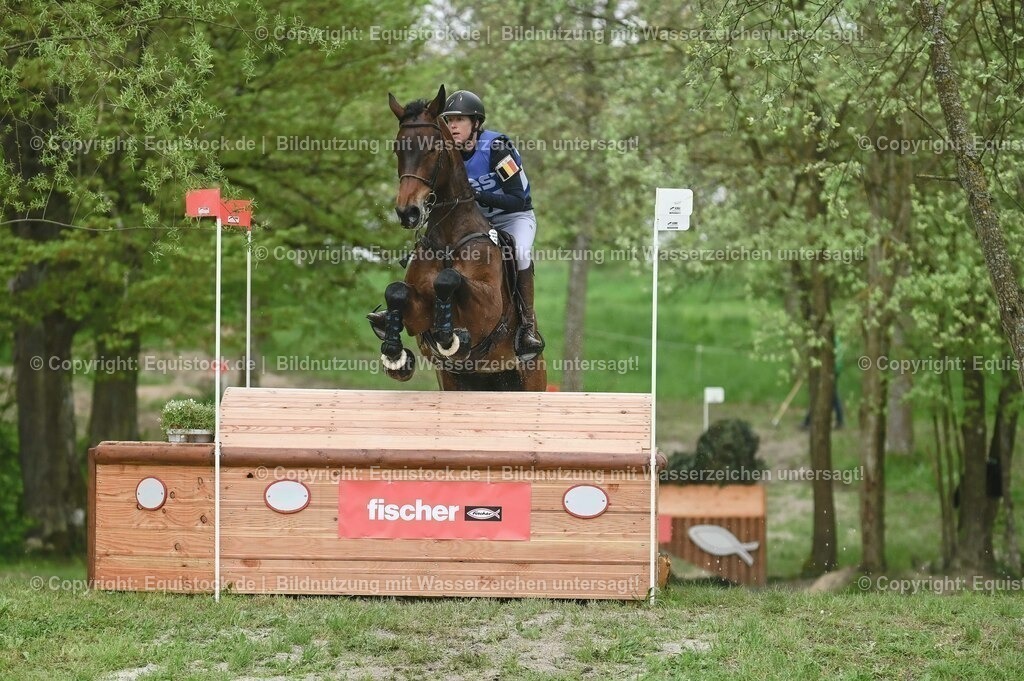 20230513_CCI4_Gelände_0235 | equistock