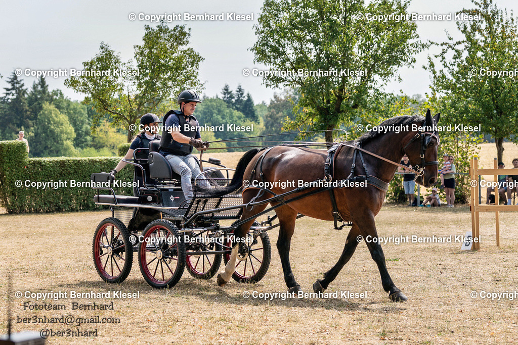 2A902589 | foto-team-bernhard - Realisiert mit Pictrs.com