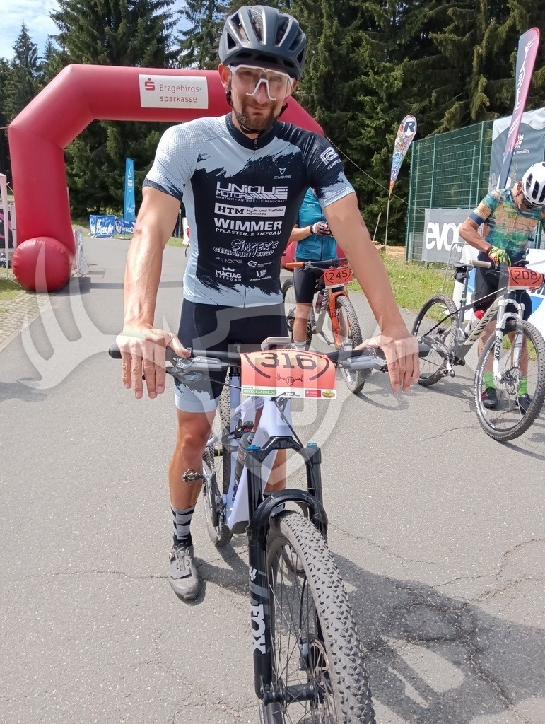 IMG_20260724_122207745 | Fotogalerie der Treibjagd im Dunkelwald - Dein MTB Etappenrennen im Erzgebirge - Realisiert mit Pictrs.com
