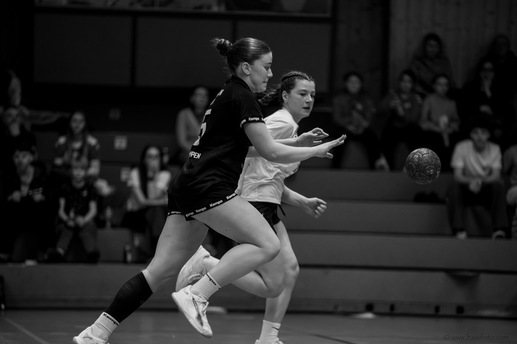 DSC_2996 | "Fussifoto.com – Ihr Ansprechpartner für hochwertige Fotografie! Entdecken Sie kreative Bilder und professionelle Dienstleistungen. Kontaktieren Sie uns für Ihre Projekte!"