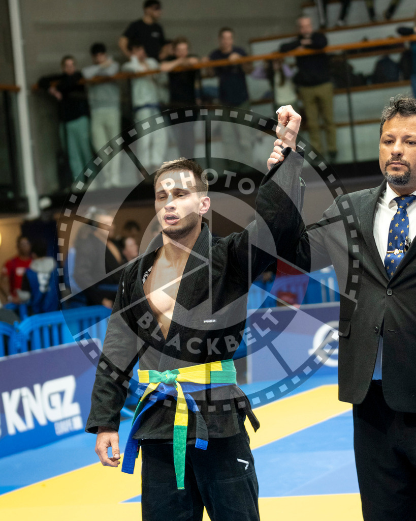 20240121PBB5613 | Fighters compete during the second day of the IBJJF European Championship in Paris, France, on January 21, 2024.