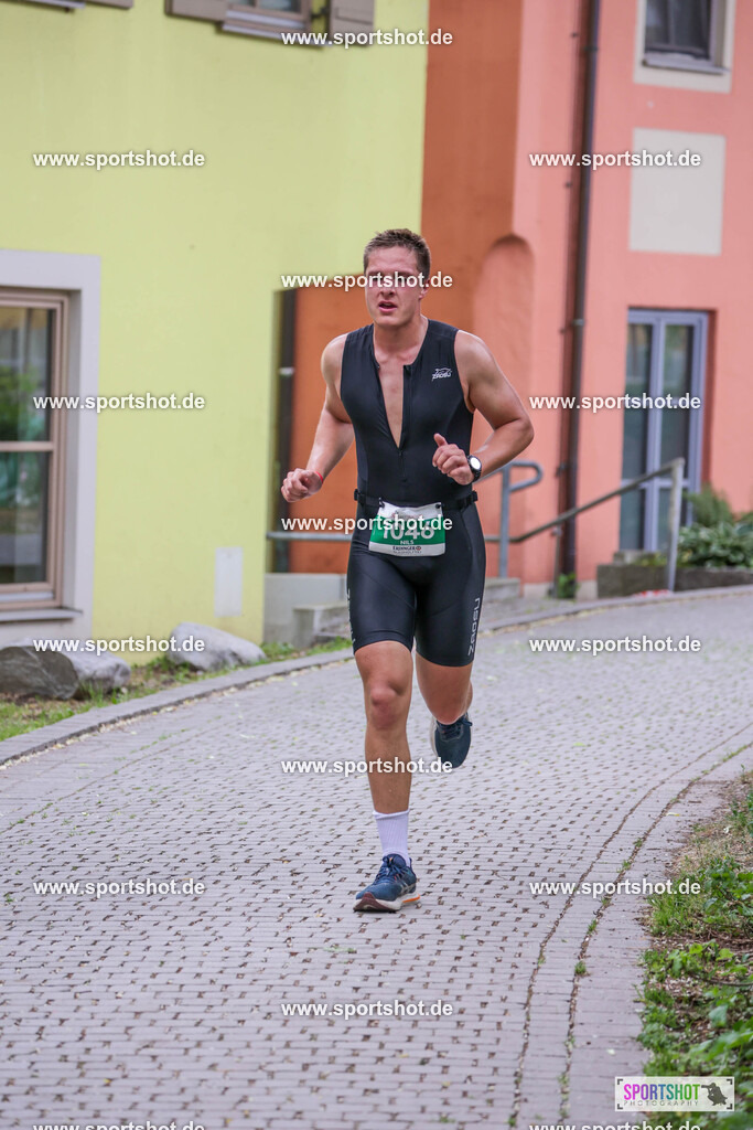 KSZ_4034 | Stadttriathlon Erding 2025. #yourpictrs #sportshot_your_pictrs @Sportshotphotography #stadttriathlonerding Copyright: www.sportshot.de