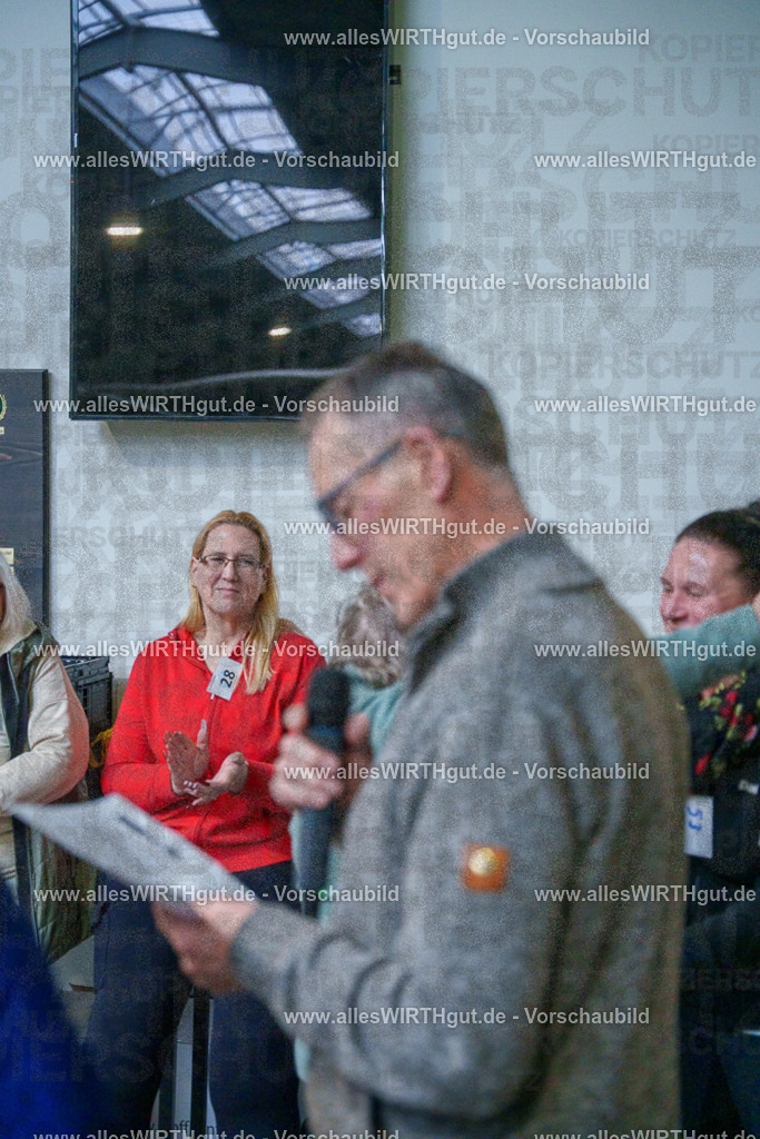 7R506654 | Professionelle Tierfotografie in Mönchengladbach von Daniel Wirth (allesWIRTHgut). Liebevolle & natürliche Bilder von Hunden & Katzen für unvergessliche Erinnerungen.