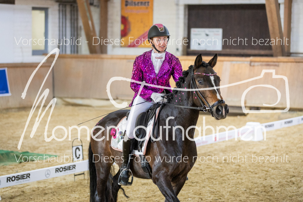 Sth-LPO25-L-Kür-024 | MomenTaufnahmen Pferdesportfotos