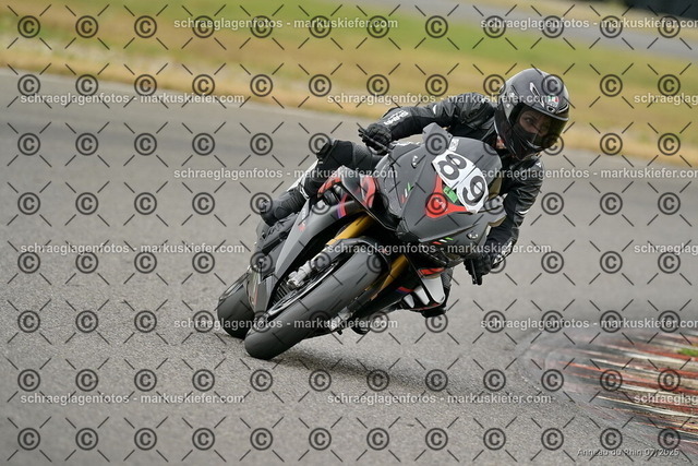25bt05-0598 | markuskiefer.com - Realisiert mit Pictrs.com