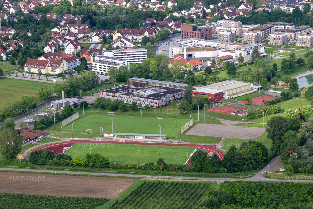 Luftbild: BZ Arena Salem, Bildungszentrum im Ortsteil Mimmenhausen in Salem im Bundesland Baden-Württemberg in Deutschland.Foto: IMG_132024.jpg vom 26.05.2022 durch Werner Riehm/FLY-FOTO.deWWW.TSV-MIMMENHAUSEN-VOLLEYBALL.DEGMS Salem&nbsp;|&nbsp;&nbsp;|&nbsp;&nbsp;