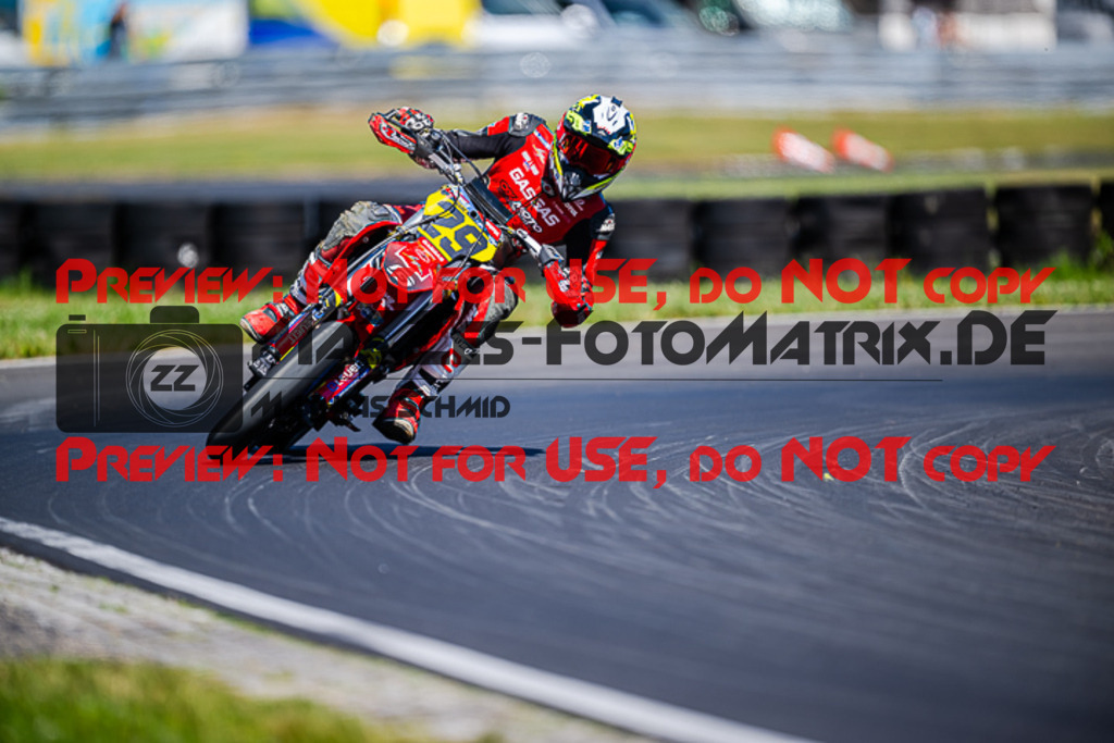 MaZZes_FotoMatrix_220702_1021 | S1