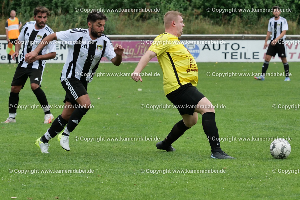 Fußball Kreisliga C : VFB Lohberg 2 - Duisburger FV 08 3 am 17.08.20205 in Dinslaken Lohberg | Fußball Kreisliga C : VFB Lohberg 2 (gelbe Trikots) - Duisburger FV 08 3 am 17.08.20205 in Dinslaken Lohberg - Realisiert mit Pictrs.com