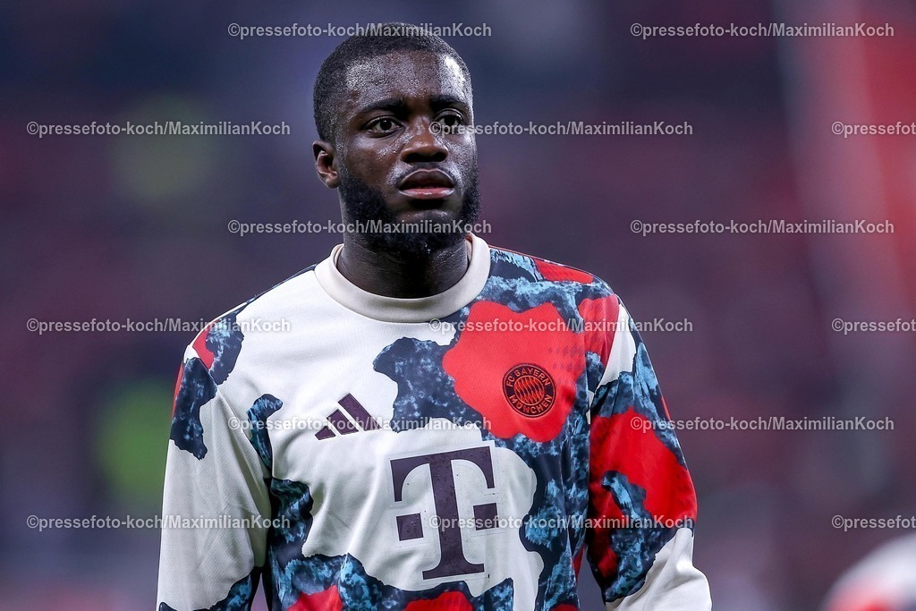 UCL11032502180 | 11.03.2025, Fußball, UEFA Champions League, Bayer 04 Leverkusen - FC Bayern München, Achtelfinale Rückspiel, BayArena, Saison 2024 2025: Dayot Upamecano (FC Bayern #2)DFB regulations prohibit any use of photographs as image sequences and or quasi-video.