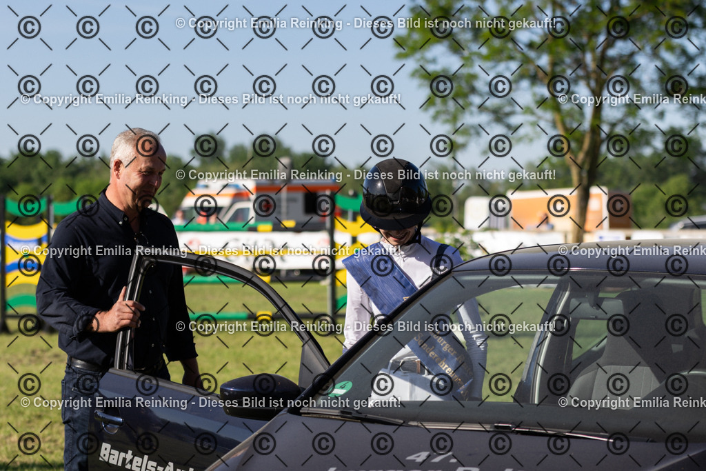 CL5A1567 | Emilia Reinking Fotografie - Realisiert mit Pictrs.com