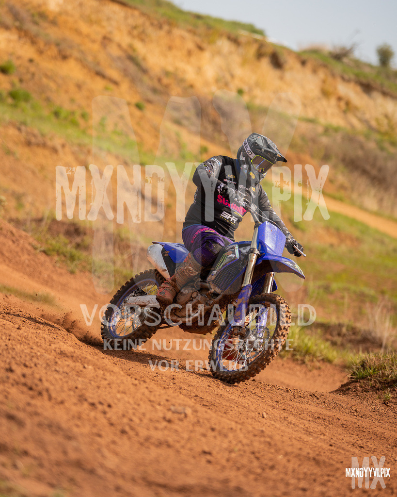 866A4067 | mxndyyvipix