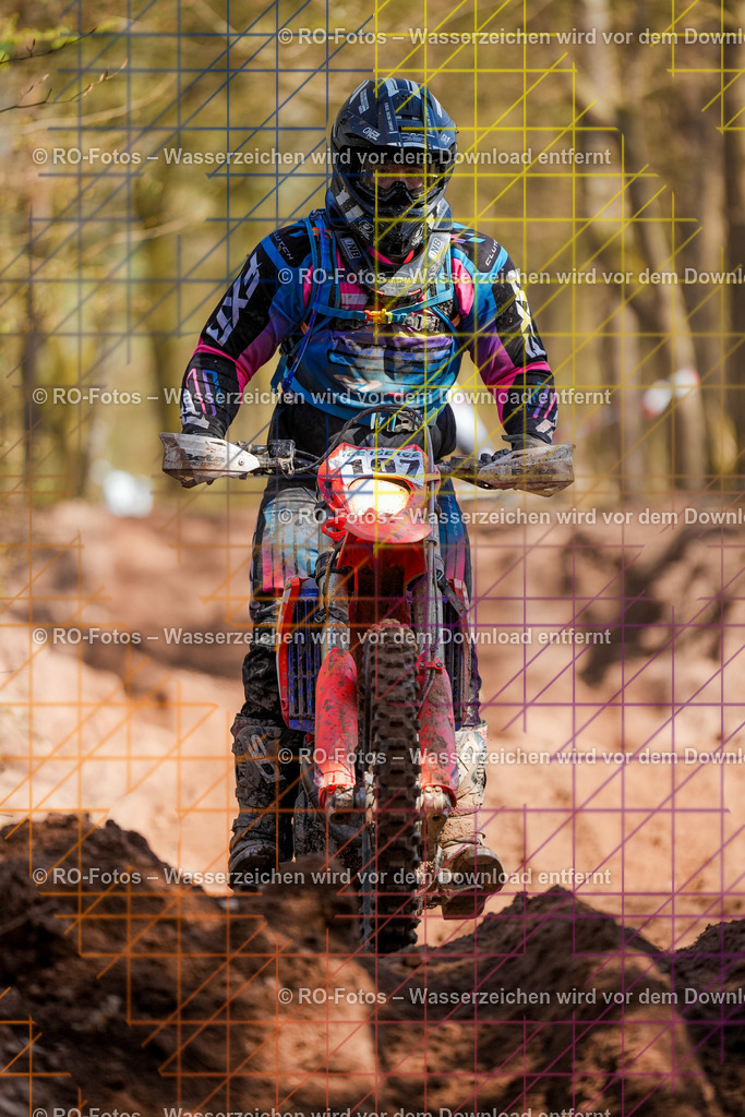 2 Lauf Mernes-1394 | Sportfotografie von RO-Fotos: Motorsport, Motocross, Enduro, Laufveranstaltungen und Triathlon. Professionelle Fotos von Sportlern und Events. - Realisiert mit Pictrs.com