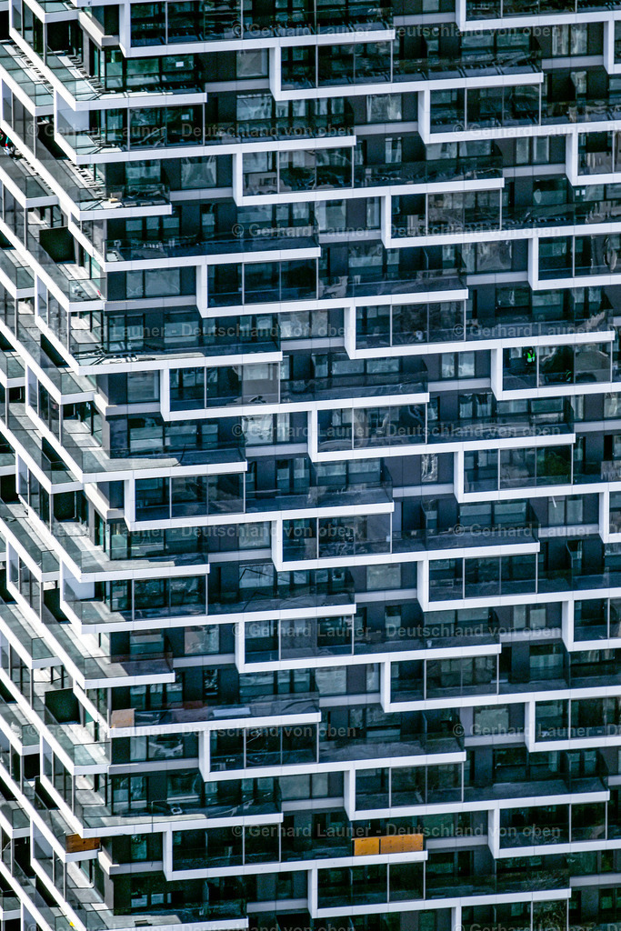 4020500 | Strukturen  der Fassade des Gebäudes ONE FORTY WEST, Frankfurt am Main