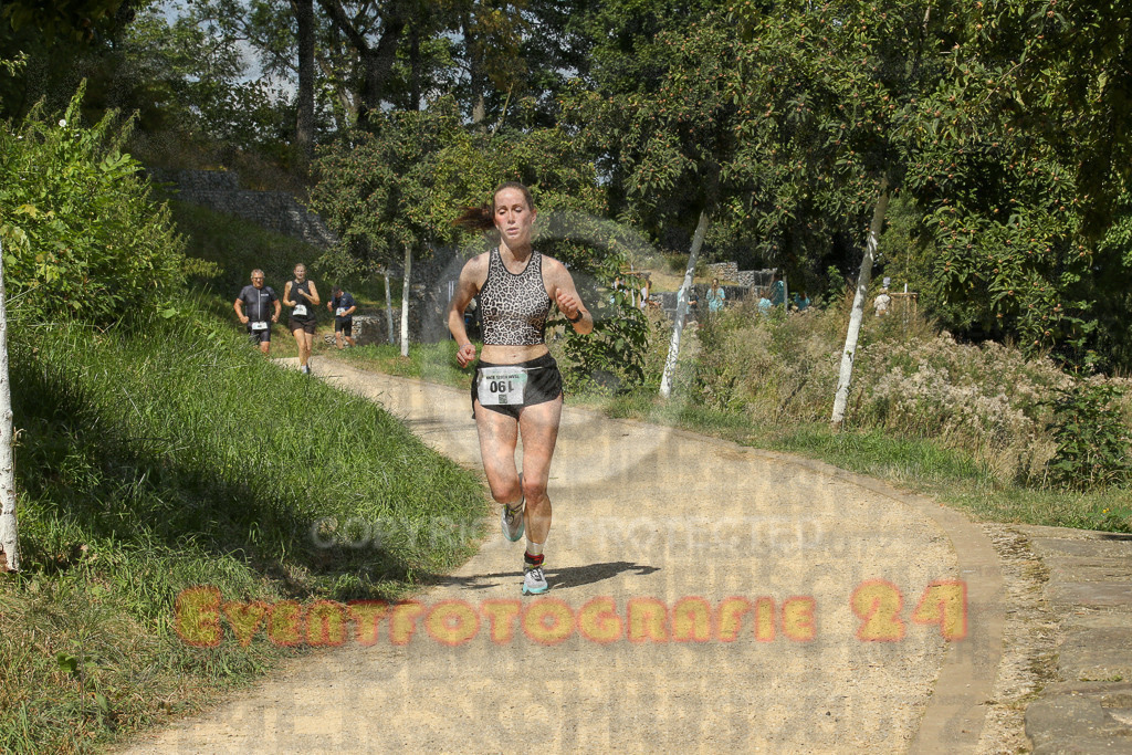 250824_1239_EX1_0092 | Sportfotografie im Rhein-Sieg Kreis, Köln, Bonn, NRW, Rheinland Pfalz, Hessen, etc. Unser Tätigkeitsfeld umfasst den Laufsport vom Volkslauf über den Marathon, Duathlon, Triathon bis zum Ultralauf wie Kölnpfad Ultra oder Schindertrail.