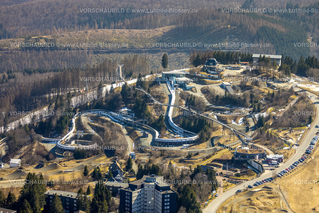 Winterberg220303543 | Luftbild, Veltins EisArena, Kunsteisbahn als Rodelbahn, Skeleton und Bobbahn, Winterberg, Sauerland, Nordrhein-Westfalen, Deutschland