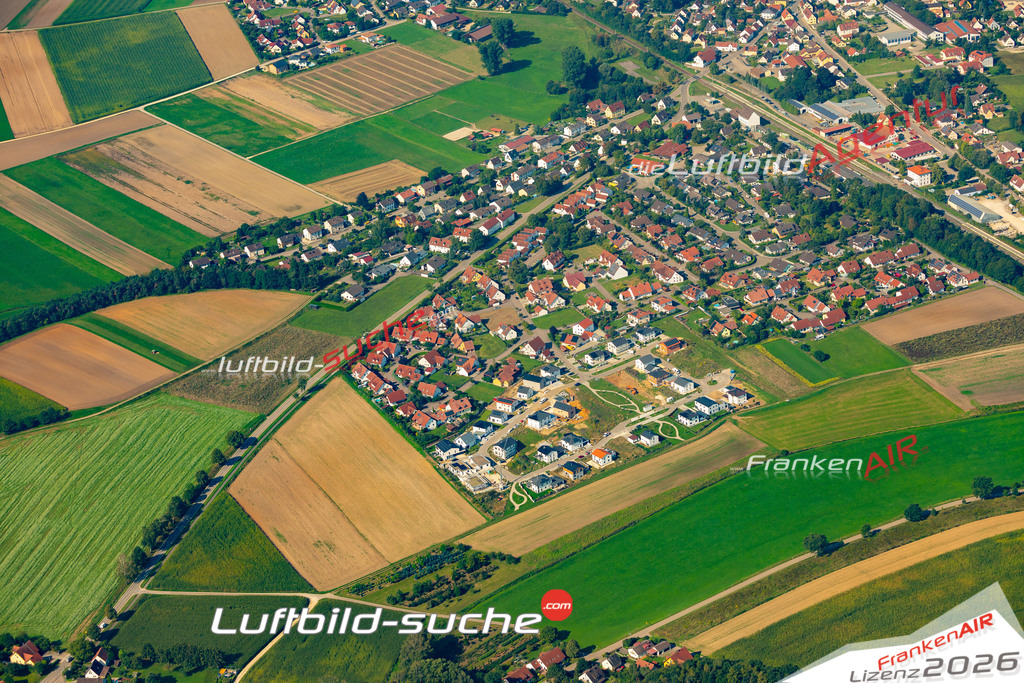 Das Luftbild zeigt :  Burgheim - Die Luftaufnahme wurde 2024 vom UL-Flugzeug aus erstellt ( keine Drohne ) - Hochauflösende Luftaufnahme - Für grossformatige Ausdrucke geeignet. Die Geschenkidee !Mit Lizenz und Bildrechte bestellbar