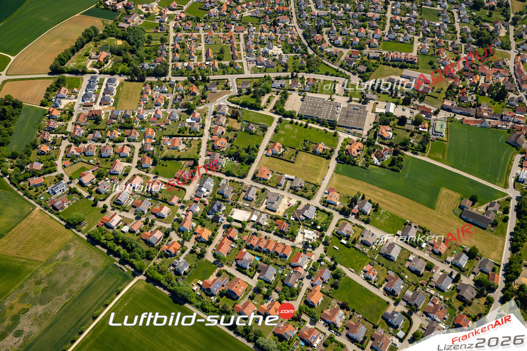 Das Luftbild der Stadt Monheim wurde 2022 vom Flugzeug heraus erstellt (keine Drohnen-Aufnahmen) Aufnahmehöhe ca.450 Meter- hohe Bildauflösung und Druck-Qualität. Garantiert!