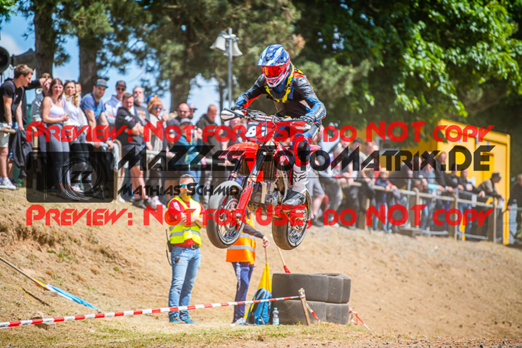 MaZZes_FotoMatrix_220529_7462 | Fotograf Mathias Schmid
Sportfotograf,
Eventfotograf,
Hochzeitsfotograf,
Portraitfotograf