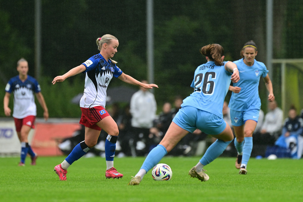 Fußball I Frauen I Saison 2025-2026 I Testspiel I Hamburger SV - FC Viktoria 1889 Berlin | Der Sportfotograf. - Realisiert mit Pictrs.com