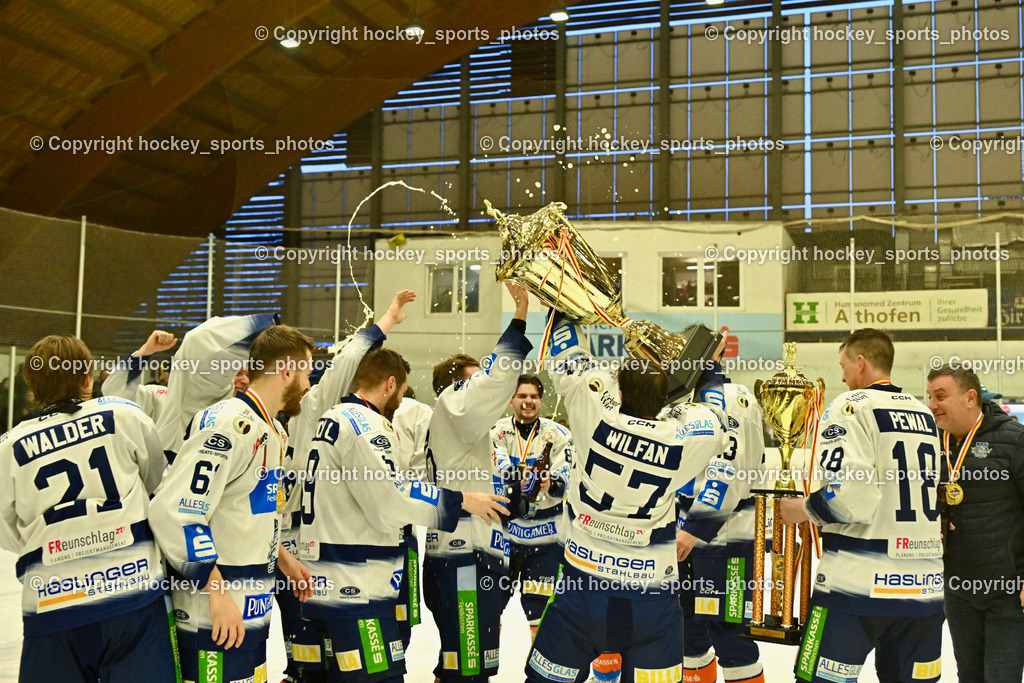 ESC Sparkasse Steindorf Meister 2025/26 | ESC Steindorf Mannschaft, #57 Wilfan Franz ESC Steindorf, ESC Sparkasse Steindorf Meister 2025/26, ESC Sparkasse Steindorf Meister 2025/26 am 08.03.2026 in Althofen (Stadthalle Althofen), Austria, (Photo by Bernd Stefan)