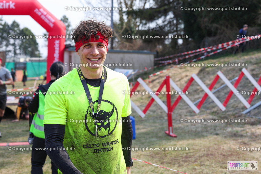 LUR_5000 | Rund um das Thema Sport-Event-Fotografie & individuelle Teilnehmerfotos. Jeder Teilnehmer wird fotografiert.