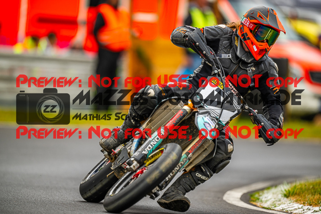 MaZZes_FotoMatrix_230702_6541 | S4