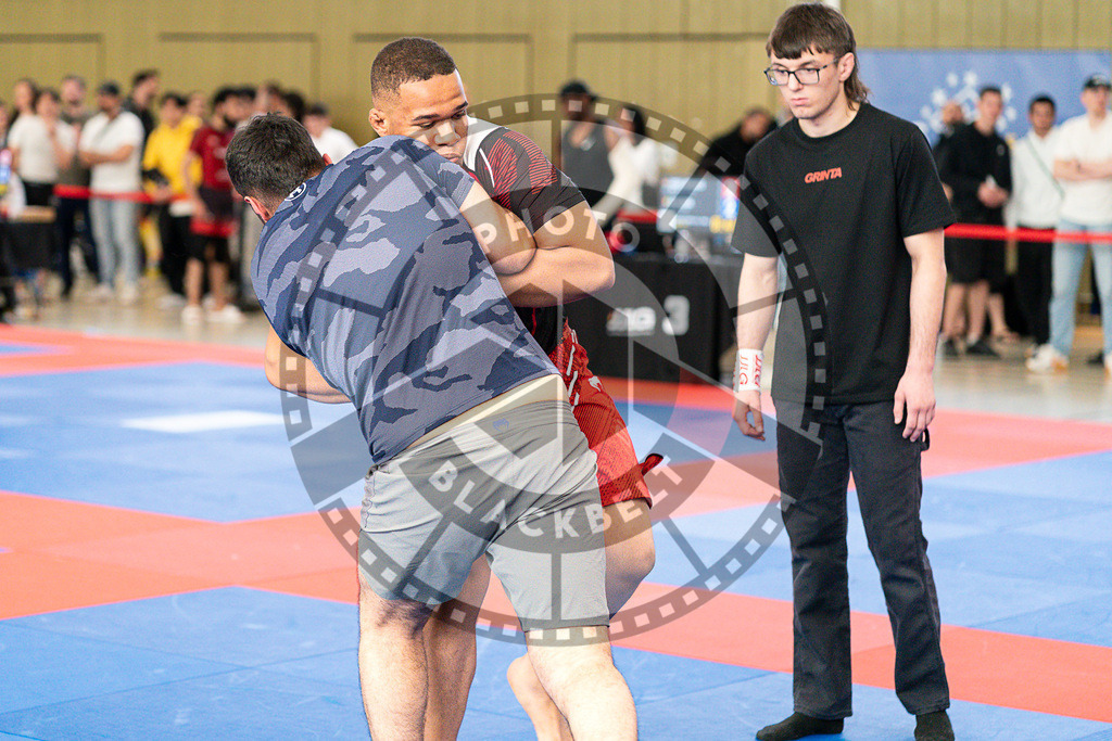 20250510PBB3004 | Athletes compete during the JJLG Berlin Open Jiu-Jitsu Championship on May 10, 2025 in Berlin, Germany. © Chiara Dazi / photoblackbelt
