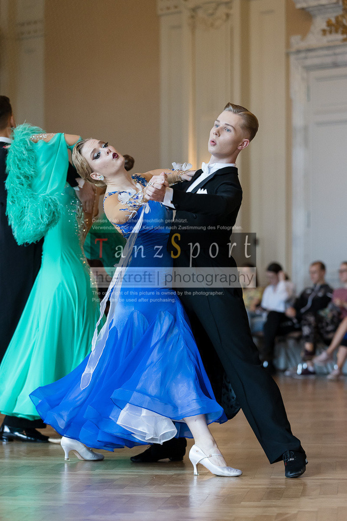20240706_HGR_B_Std_6903 | Tanzsportbilder, Standardtanz, Lateintanz, WDSF, DTV, LTVB, dancecomp, goc, hessen tanzt, blaues band der spree, walzer, tango, wiener walzer, slowfox, quickstepp, samba, rumba, cha-cha-cha, paso doble. jive, hd-kroft photography, turniertanzsport