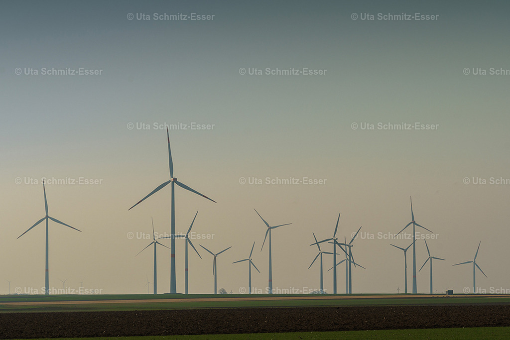 Windkraft_07 | CEUS Design - Realisiert mit Pictrs.com