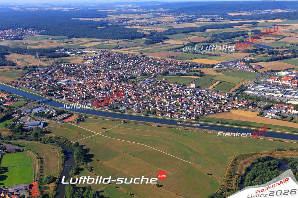 Die Luftaufnahme der Stadt Altendorf wurde vom UL-Flugzeug heraus erstellt ( keine Drohne )- hohe Auflösung für beste Qualität