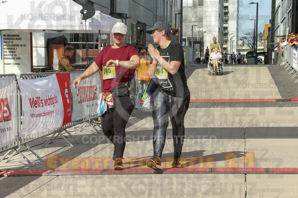 250920_1358_EX1_7165 | Sportfotografie im Rhein-Sieg Kreis, Köln, Bonn, NRW, Rheinland Pfalz, Hessen, etc. Unser Tätigkeitsfeld umfasst den Laufsport vom Volkslauf über den Marathon, Duathlon, Triathon bis zum Ultralauf wie Kölnpfad Ultra oder Schindertrail.