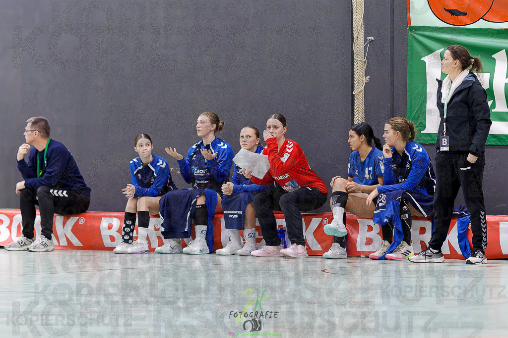 Jugenbundesliga wJB; HSG Kleenheim/Langgöns - SG Kappelwindeck/Steinbach | Jugenbundesliga wJB; HSG Kleenheim/Langgöns - SG Kappelwindeck/Steinbach am 23.11.2025 in Oberkleen (Weidig-Halle)Photo © 2025 - Jörg Heinrich - Realisiert mit Pictrs.com