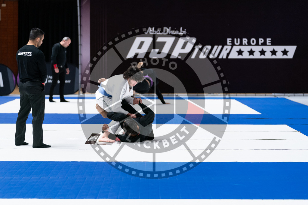 20241012PBB1159 | Athletes compete during the AJP Tour Europe Continental Jiu-Jitsu Professional Championship on October 12, 2024 in Almere near Amsterdam, Netherlands. © Chiara Dazi / photoblackbelt