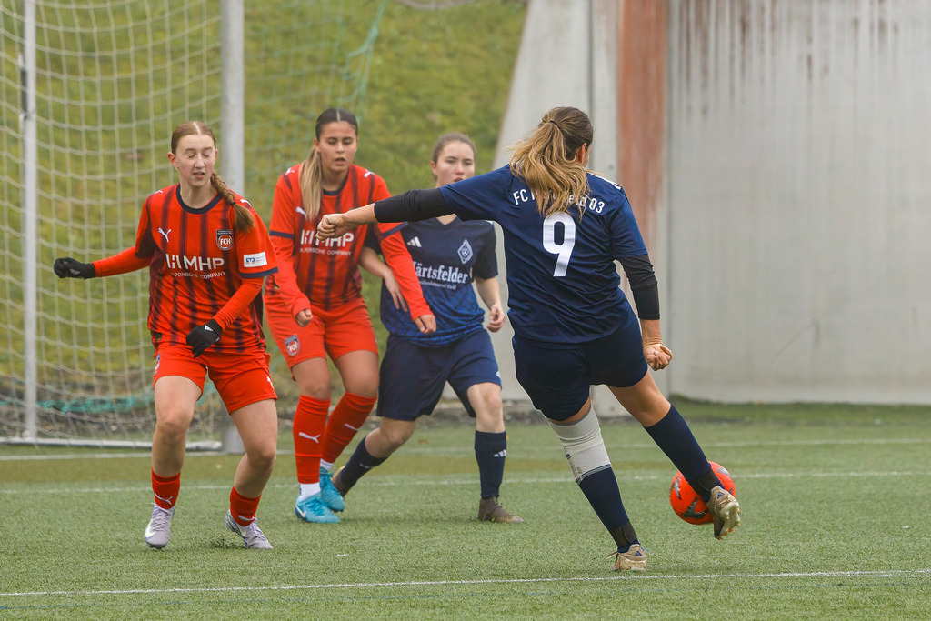 FCH-HÄR_251019_6381 | Fotopresso – Sportfotografie in Heidenheim & Umgebung. Professionelle Sportfotografie für unvergessliche Momente. Dynamische Action-Shots, emotionale Szenen & hochwertige Bilder. - Realisiert mit Pictrs.com