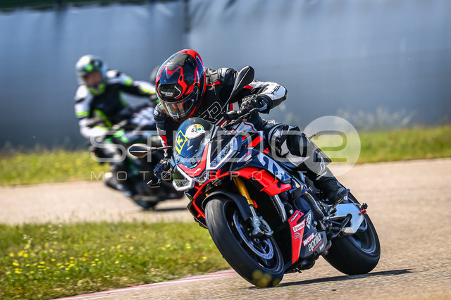 0013-260508DCB-007_13 | Deine Full-Service-Agentur für ✔️Videoproduktionen und ✔️Motorsportfotografie Jetzt Angebot anfragen!