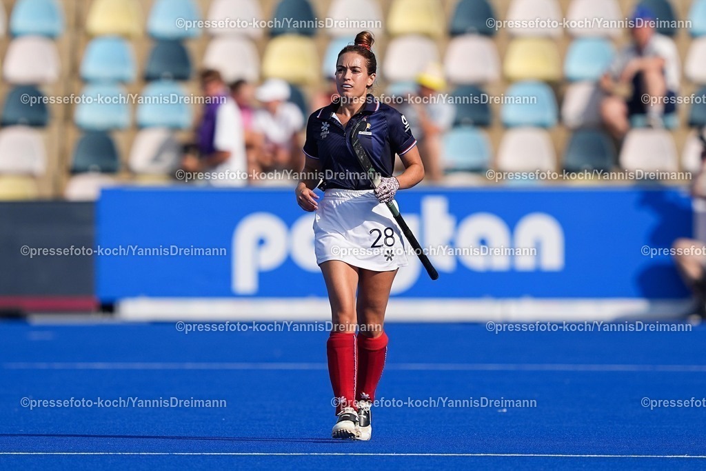 xydrx13082503038 | 13.08.2025, xydrx, Frauen EuroHockey Championship 2025, Gruppenphase, Gruppe A, Niederlande - Frankreich, Sparkassenpark Mönchengladbach: Tesse-Margot Schubert (FRA #28)