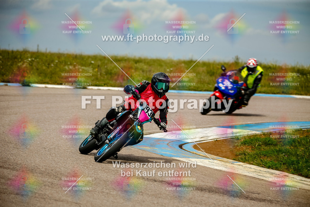 Chambley Juli-2675 | Hier findet Ihr Bilder von Touristenfahrten auf der Nürburgring Nordschleife oder von anderen Veranstaltungen die ich besucht habe. Viel Spass beim Durch Schauen 