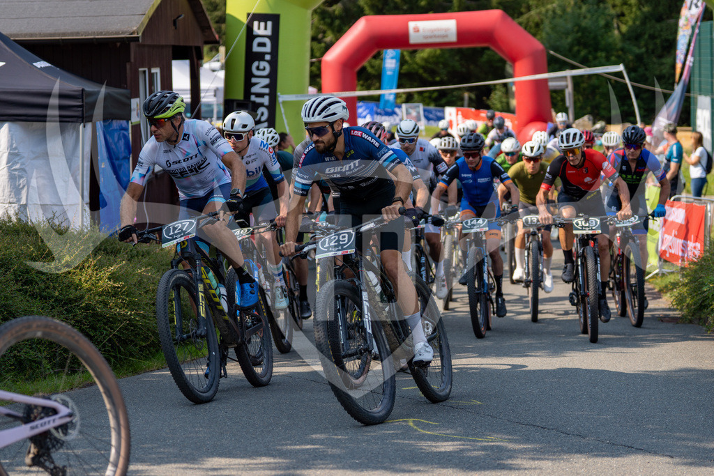 _DSC7177 | Fotogalerie der Treibjagd im Dunkelwald - Dein MTB Etappenrennen im Erzgebirge - Realisiert mit Pictrs.com