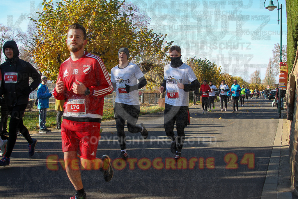 241201_1146_EV4_1742 | Sportfotografie im Rhein-Sieg Kreis, Köln, Bonn, NRW, Rheinland Pfalz, Hessen, etc. Unser Tätigkeitsfeld umfasst den Laufsport vom Volkslauf über den Marathon, Duathlon, Triathon bis zum Ultralauf wie Kölnpfad Ultra oder Schindertrail.