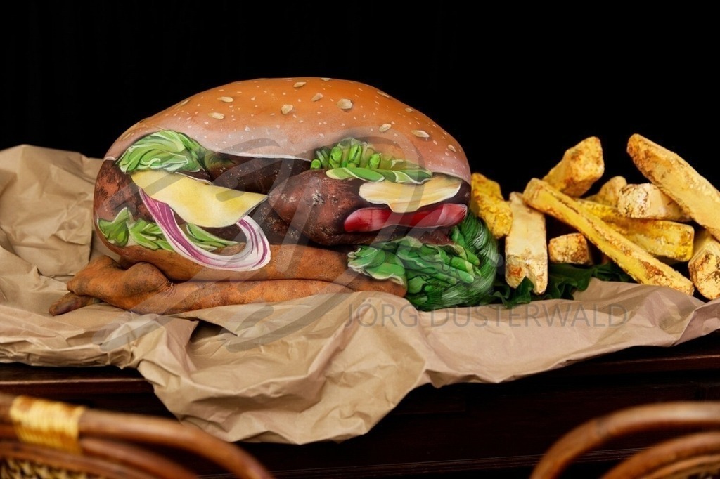 FoodArt-BURGER_3994 | #005 | Modell: Pola | Foto: Tschiponnique Skupin - Realisiert mit Pictrs.com