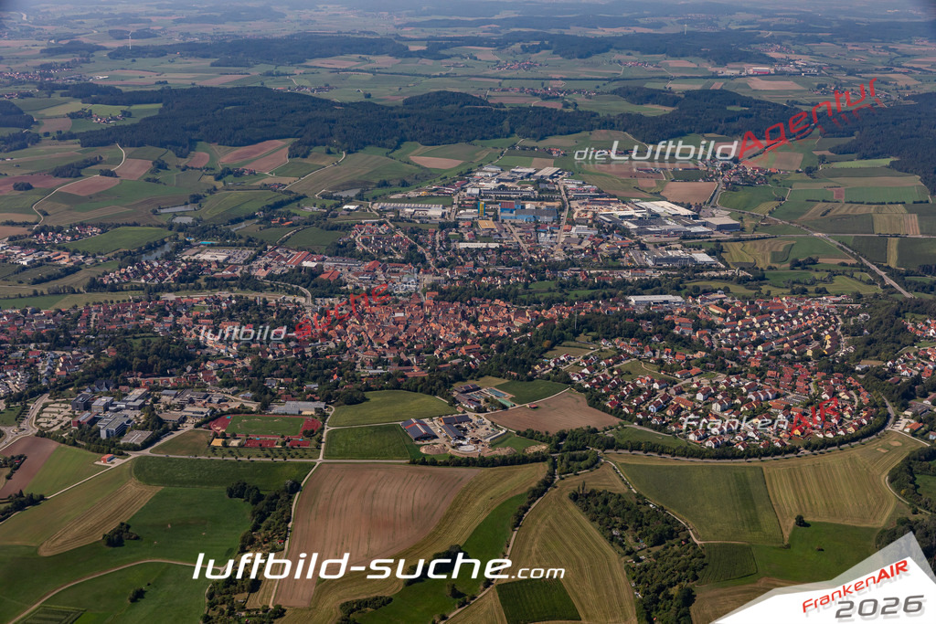 aktuelles Luftbild von  Feuchtwangen - Luftaufnahme wurde 2019 von https://frankenair.de mittels Flugzeug (keine Drohne) erstellt.