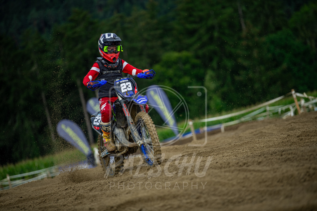 Lady (306) | Paeschuphoto Shop - Wer nicht sucht der auch nicht findet.Ob Motocrossbilder oder von einem besuchtem Spiel, Hauptsache Action. - Realisiert mit Pictrs.com