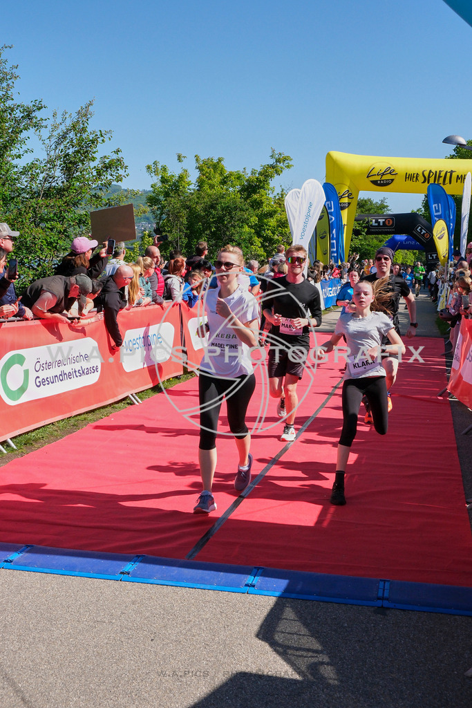 ..... | LINZ,AUSTRIA,27.April 24, Int. 3 Brückenlauf Linz  , Image shows: Photo: WAPICS / Michael ring