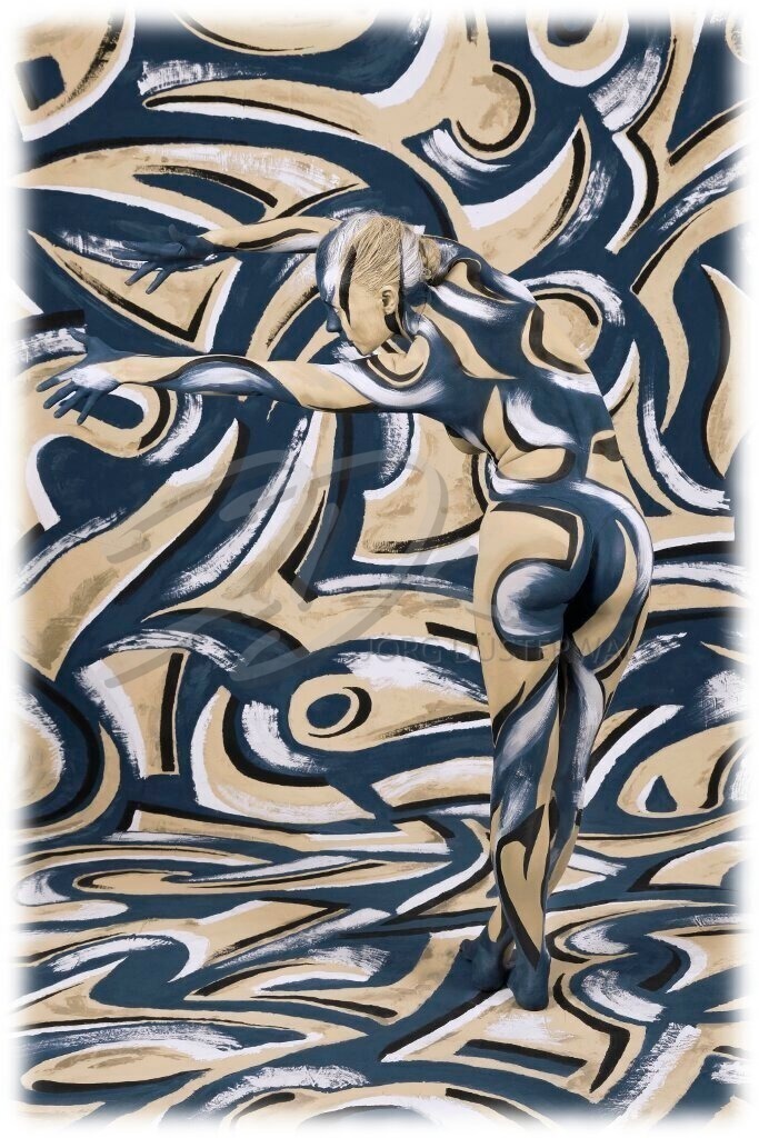 Bodypainting-BLAUGELB_0895b3b | #005 | Modell: Anastasia | Foto: Tschiponnique Skupin - Realisiert mit Pictrs.com