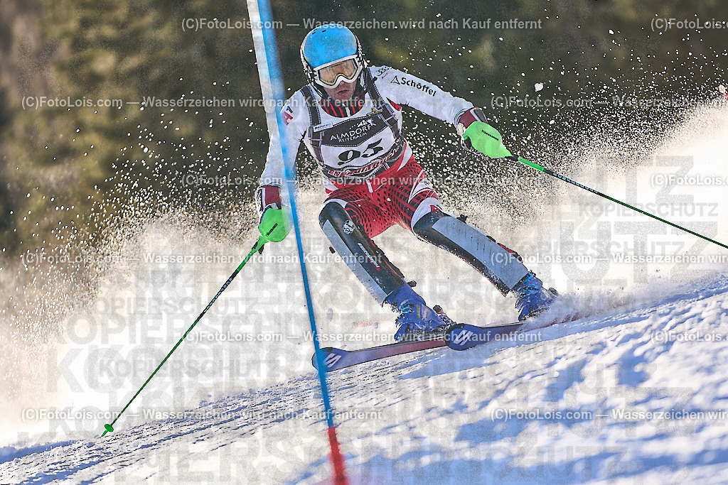 ALP3222_FIS-MastersCup_Reiteralm_SLALOM_Hauser Leonhard jun | FIS-MastersCup SLALOM auf der Reiteralm in Pichl, So 19. Jänner 2025.