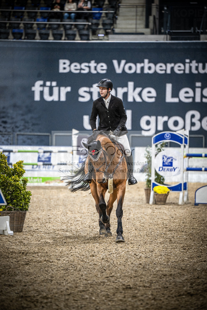 DOS_2963 | Entdecke hochwertige Reitturnierfotos von Foto Oger. Professionell, emotional und authentisch – jetzt Lieblingsmomente im Shop bestellen.Deutschlandweite Turnierfotografie. - Realisiert mit Pictrs.com