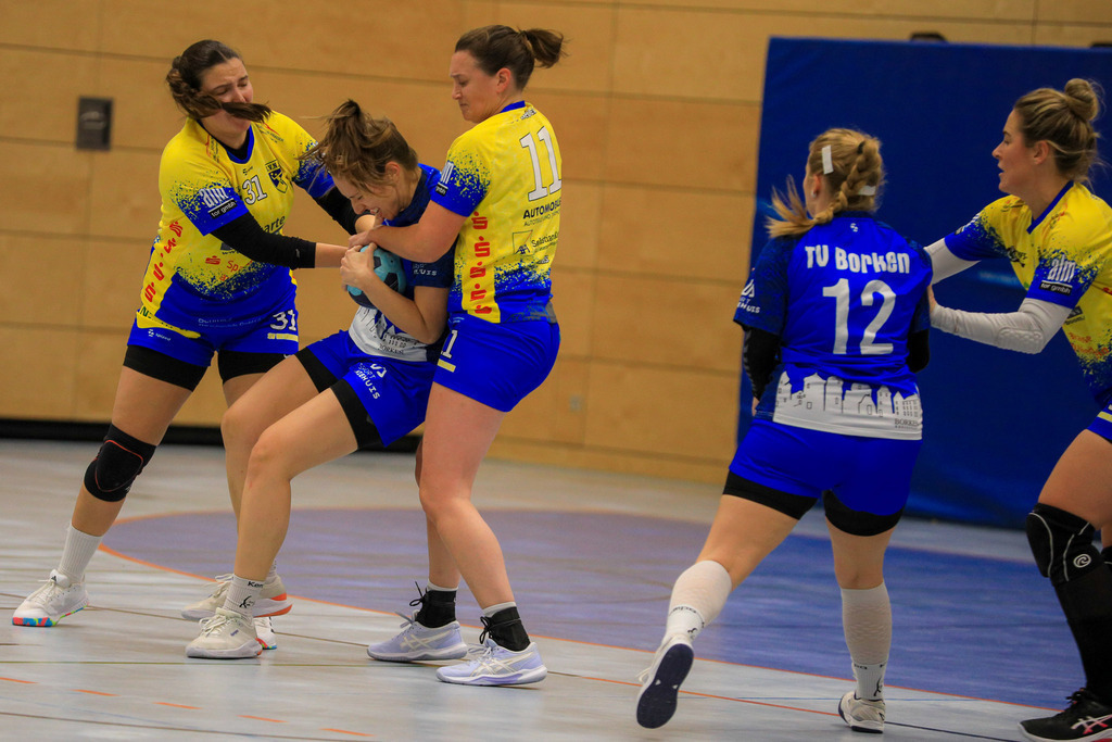 TvBorkenIII_SVN_161125_064 | Bildergalerie von Sport-Ereignissen aber auch von weiteren spannenden Dingen - nicht nur vom Niederrhein. In Anlehnung an den bekannten Spruch von Hanns Dieter Hüsch heißt das Motto: "Niederrhein ist überall".  - Realisiert mit Pictrs.com