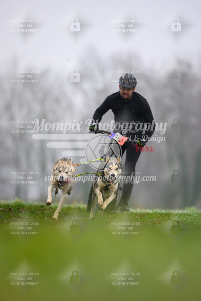 MompixPhotography_CDF2023_FFST_Di_DS2-31 | PayLife