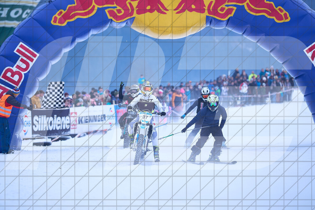 11. Holzknecht Skijöring | Skijöring am 24.01.2026: 11. Holzknecht Skijöring in Gosau am Dachstein, Oberösterreich, ÖsterreichFoto: © 2026 Martin Bihounek | mb-creative.eu