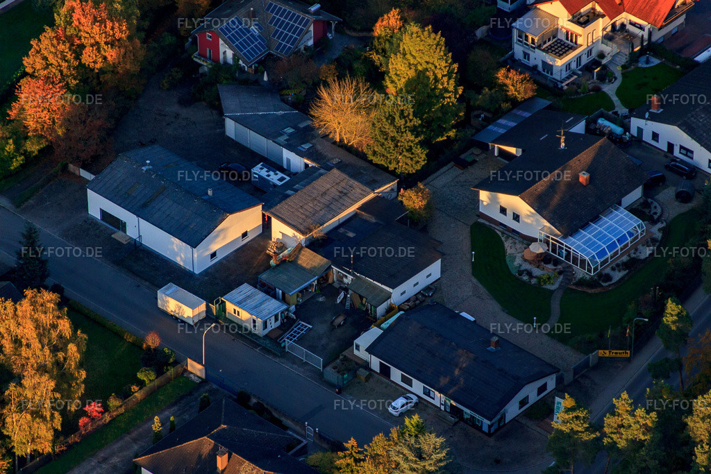 Luftbild: Industriegebiet Am Kleinwald x Zum Buchweg in Herxheim bei Landau im Bundesland Rheinland-Pfalz in Deutschland. Foto: IMG_60721.jpg vom 24.10.2013 durch Werner Riehm/FLY-FOTO.de
